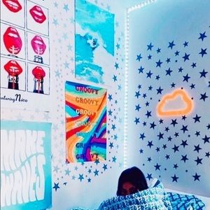 Meet your Posher, Lucia